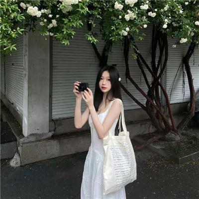 戛纳机密第一季